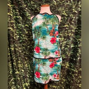 Hawaii USA Hibiscus Flower Tropical Bib Apron Black Blue Green Red One Size
